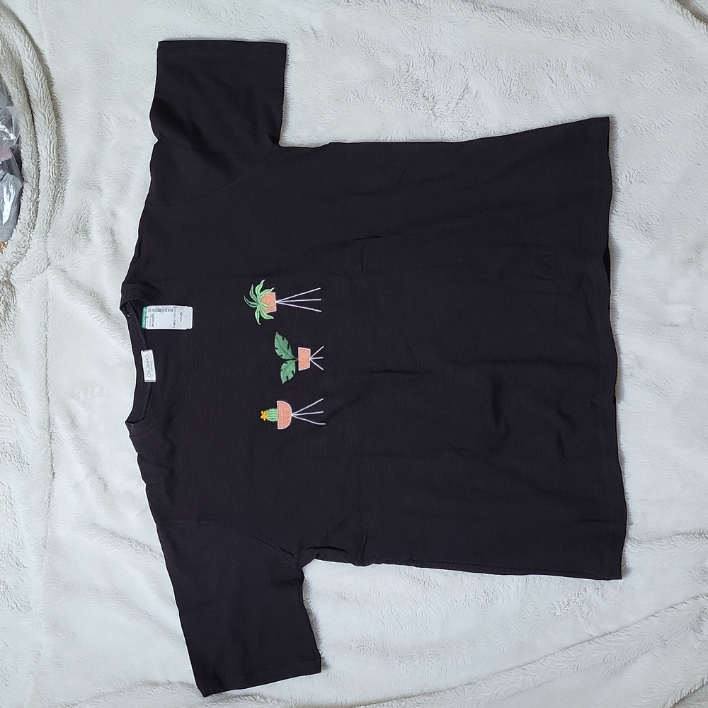 OH! JIN-HO 100% Cotton Plant Tshirt, One Size, New With Tags